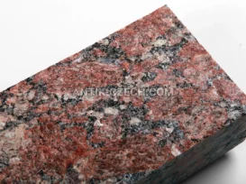 Řezaná dlažební kostka ze žuly Rosso Santiago fotografie 5