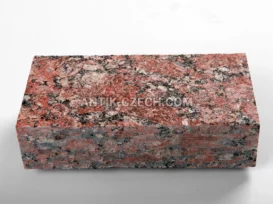 Řezaná dlažební kostka ze žuly Rosso Santiago fotografie 7