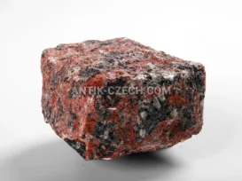 Štípaná dlažební kostka ze žuly Rosso Santiago fotografie 2