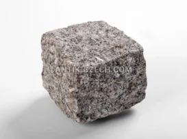 Štípaná dlažební kostka ze žuly Tansky fotografie 9