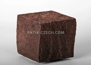 Štípaná a řezaná dlažební kostka ze žuly Maple Red fotografie 1