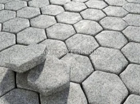 Zaoblená dlažební kostka ze žuly Grey Ukraine fotografie 2
