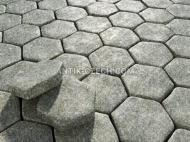 Zaoblená dlažební kostka ze žuly Tansky fotografie 2